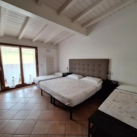 Bed & Breakfast Torrechiara Bed & Breakfast *