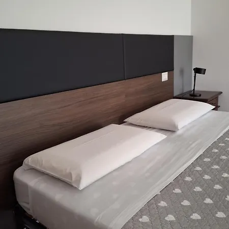 Bed & Breakfast Torrechiara 3*