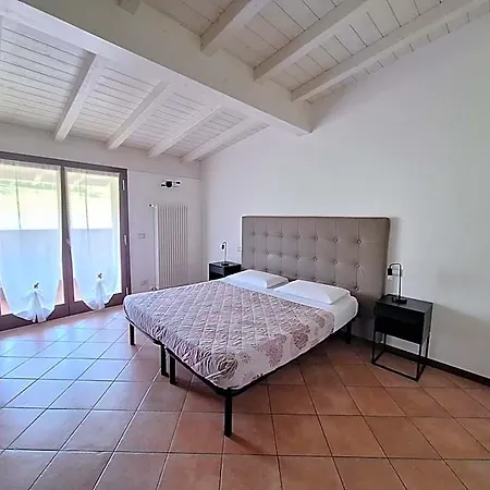 Bed & Breakfast Torrechiara Alojamento de Acomodação e Pequeno-almoço