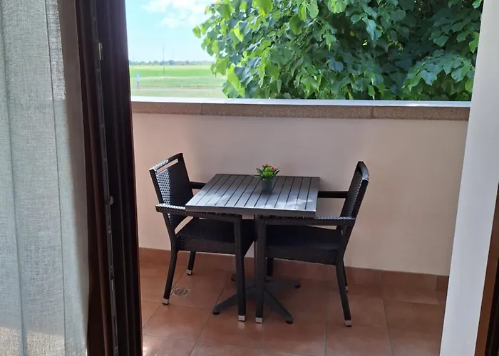 Bed & Breakfast Torrechiara Couette-café Torrechiara